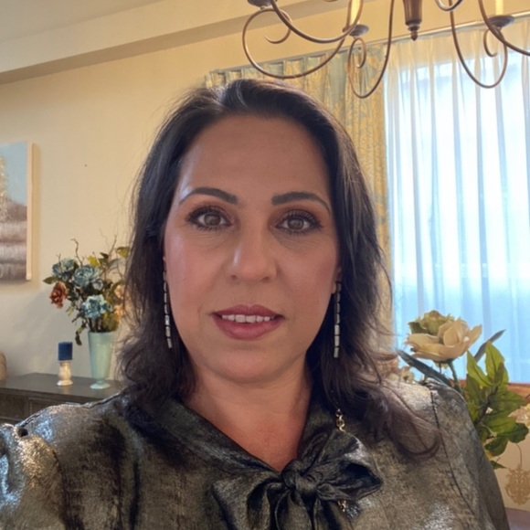 Meet the poster - Picture 1 of 1